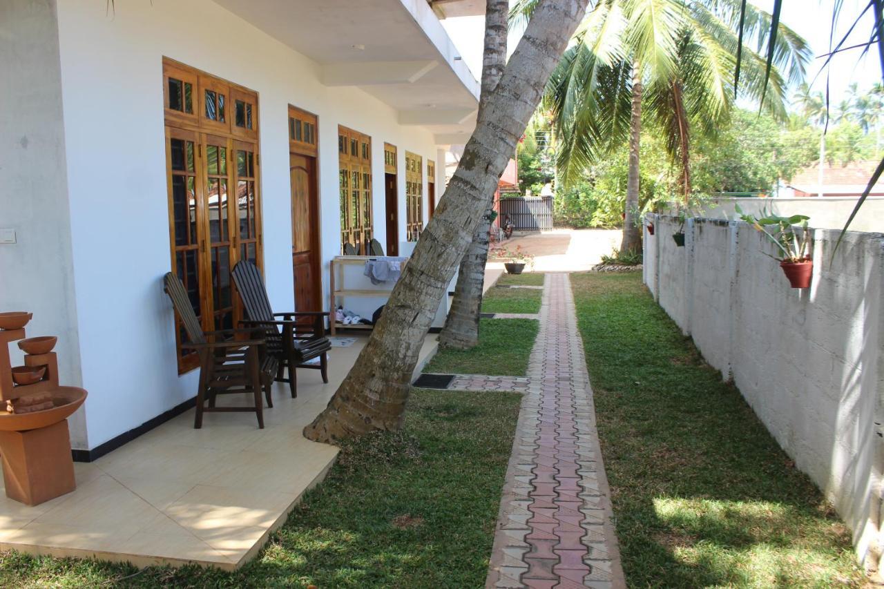 White Lion Paradise Dikwella Batigama Exterior photo
